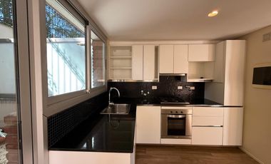 Departamento en alquiler - C/cochera.