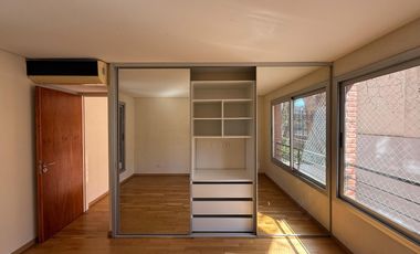 Departamento en alquiler - C/cochera.