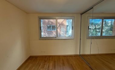 Departamento en alquiler - C/cochera.