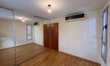 Departamento en alquiler - C/cochera.