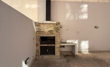 Departamento en alquiler - C/cochera.