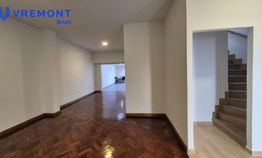 Casa 7amb en Alquiler, Caballito Capital Federal