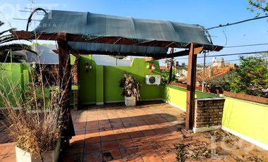 Casa en 2 dormitorios y terraza con asador