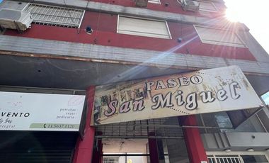 Venta de deparatamento dos ambientes apto profesional en San Miguel centro