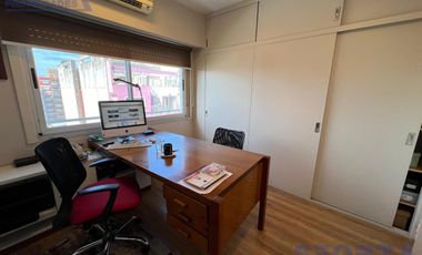 Venta de deparatamento dos ambientes apto profesional en San Miguel centro