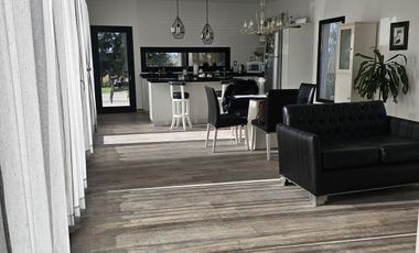 Casa en venta barrio La Alameda