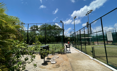 CASA EN VENTA MERIDA, YUCATAN COUNTRY CLUB, AV PASEO JAGUAR, ENERO 2026.