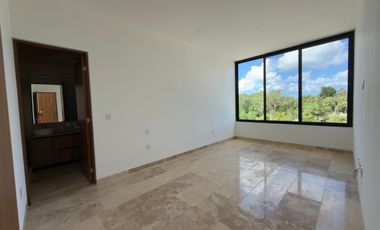 CASA EN VENTA MERIDA, YUCATAN COUNTRY CLUB, CUTZAM, ENTREGA INMEDIATA.