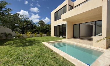 CASA EN VENTA MERIDA, YUCATAN COUNTRY CLUB, CUTZAM, ENTREGA INMEDIATA.