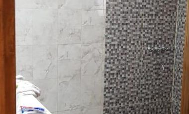 Casa y departamentos en venta - 6 Dormitorios 6 Baños - Cochera - 375Mts2 - Batan