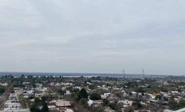 Venta departamento de 2 dormitorios, balcón con parrillero en Granadero Baigorria