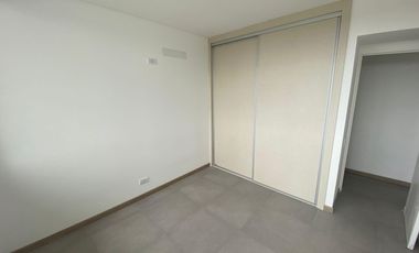 Venta departamento de 2 dormitorios, balcón con parrillero en Granadero Baigorria