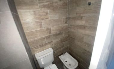 Venta departamento de 2 dormitorios, balcón con parrillero en Granadero Baigorria