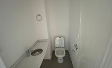 Venta departamento de 2 dormitorios, balcón con parrillero en Granadero Baigorria