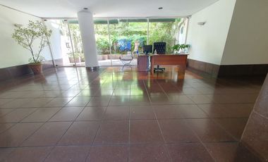 Vicente López s/Av del Libertador 800  vista al río - 3 amb  con balcón piso alto , Excelente