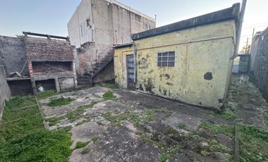 Venta casa a refaccionar Santa Fe - oportunidad