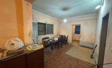Venta casa a refaccionar Santa Fe - oportunidad