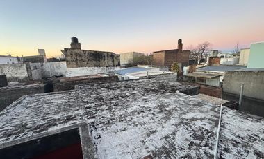 Venta casa a refaccionar Santa Fe - oportunidad