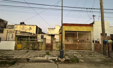 Venta casa a refaccionar Santa Fe - oportunidad