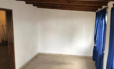Casa en venta - 2 Dormitorios 2 Baños - Miramar