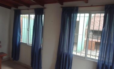 Casa en venta - 2 Dormitorios 2 Baños - Miramar