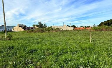 Terreno 12,50 x 38 con salida a 2 calles – Lucas González – 475 m² – u$s 16.500