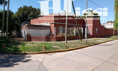 Casa Antigua en Buen Estado - Temperley Este