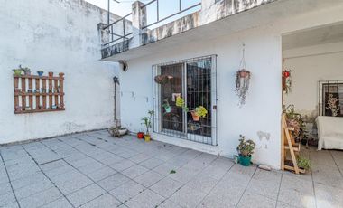 PH tres ambientes en venta en Malaver