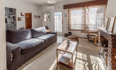 PH tres ambientes en venta en Malaver