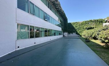 Edificio Comercial en Las Lomas-San Isidro