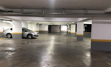 Edificio Comercial en Las Lomas-San Isidro