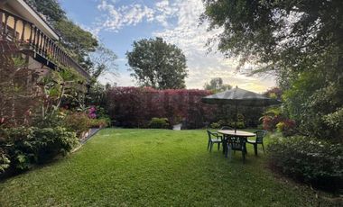 VENTA DE CASA DE TRES PISOS CON VISTA AL MAR EN BARRANCO