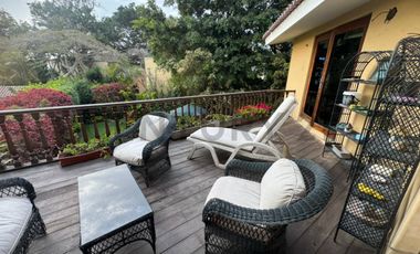 VENTA DE CASA DE TRES PISOS CON VISTA AL MAR EN BARRANCO