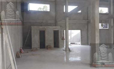 Excelente local de 200 m²