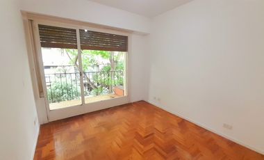 Martínez - Departamento 3 amb con balcón y Cochera!