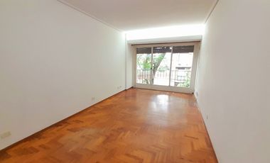 Martínez - Departamento 3 amb con balcón y Cochera!