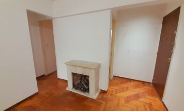 Martínez - Departamento 3 amb con balcón y Cochera!