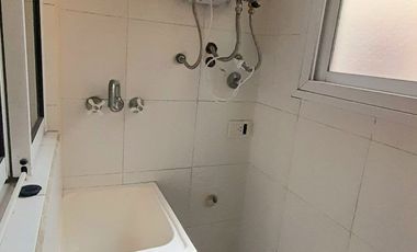 Martínez - Departamento 3 amb con balcón y Cochera!