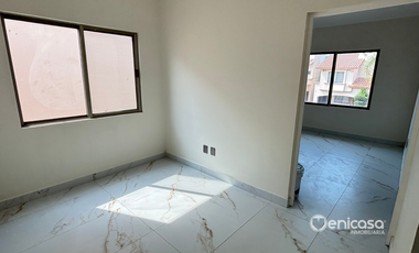 Casa en venta Remodelada en Villa California