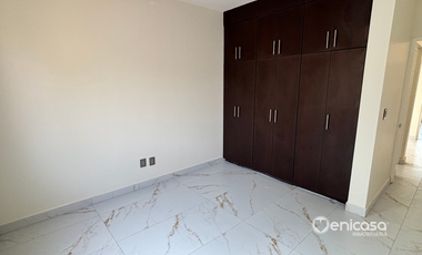 Casa en venta Remodelada en Villa California