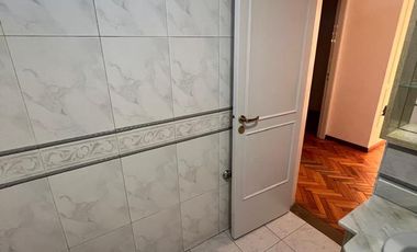 Bmé. Mitre al 1800 Depto. 3 amb. SEMIPISO C/ DEP. DE 78M2