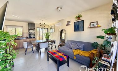 Casa en venta en Alta California con Excedente frente a terraza