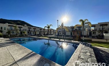 Casa en venta en Alta California con Excedente frente a terraza