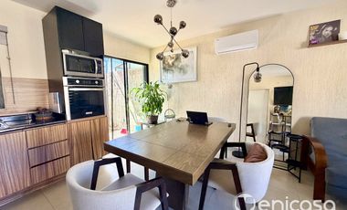 Casa en venta en Alta California con Excedente frente a terraza