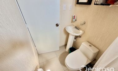 Casa en venta en Alta California con Excedente frente a terraza