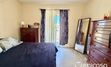 Casa en venta en Alta California con Excedente frente a terraza