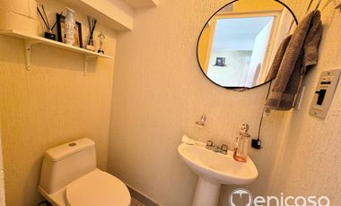 Casa en venta en Alta California con Excedente frente a terraza