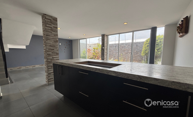 Casa en Venta en Casa Fuerte, Coto El Castillo