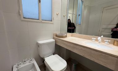 ALQUILER 2 AMB AMOBLADO COCHERA OPCIONAL