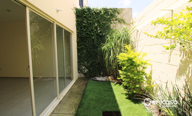 Casa en venta en Alta California dentro de Coto